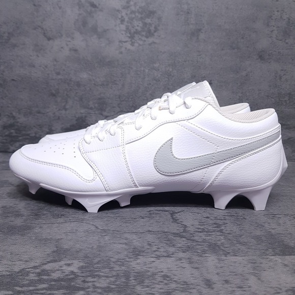 NIKE AIR JORDAN 1 Low TD Football Cleats Mens Size 13 White‎ Grey FJ6245-101 Nby